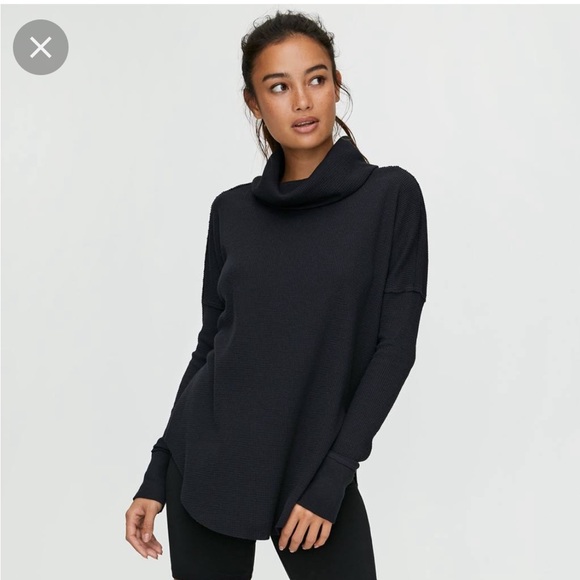 TNA/Aritzia Cowlneck thermal sweater. Size: Small. Colour: Lavender/gray. - Picture 1 of 9